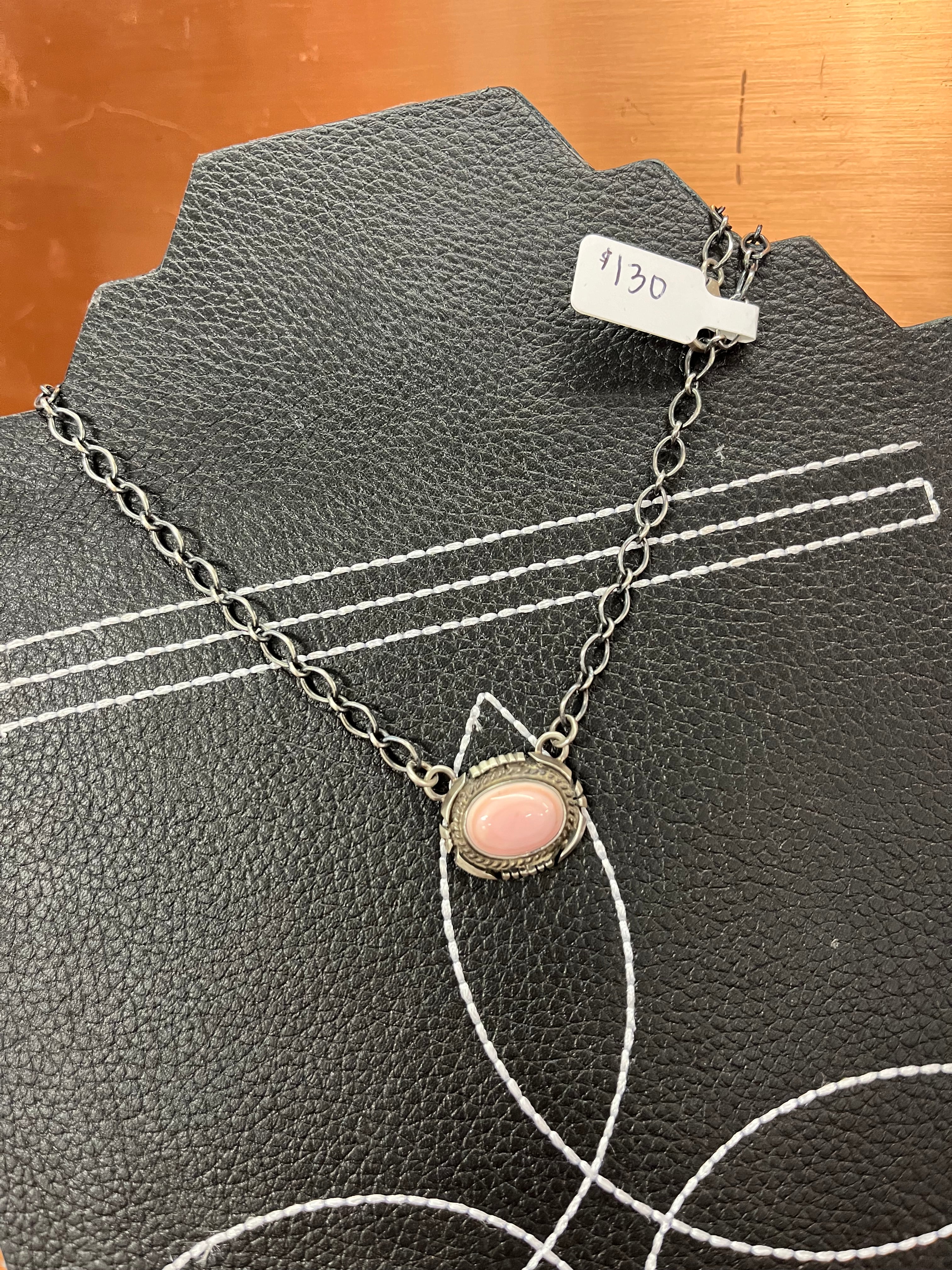 Pink Conch Pendant Necklace