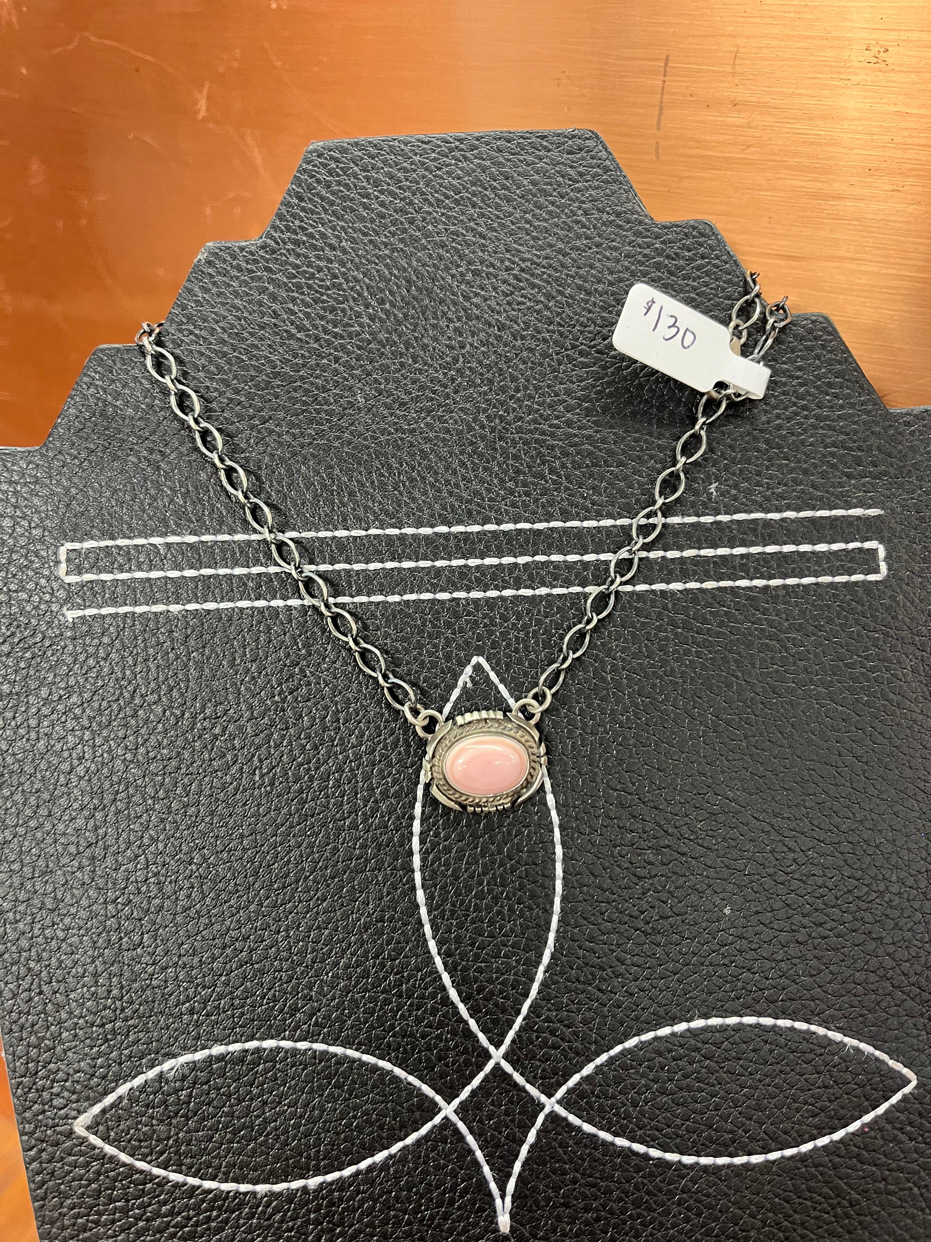 Pink Conch Pendant Necklace